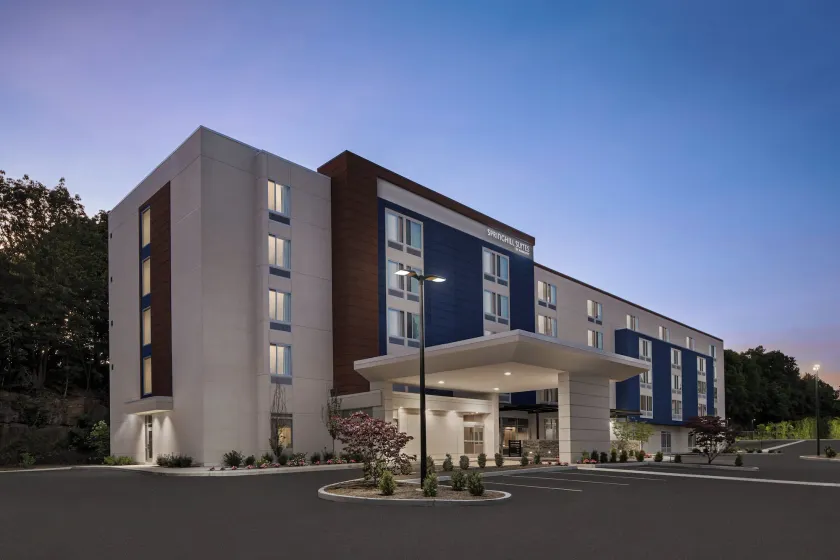 SpringHill Suites by Marriott Tuckahoe Westchester County - Image 1