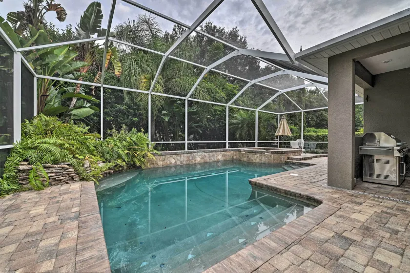 Elegant Valrico Home ~ 15 Mi to Downtown Tampa! - Image 1