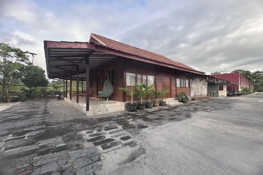 Annet Homestay Yogyakarta - Image 1