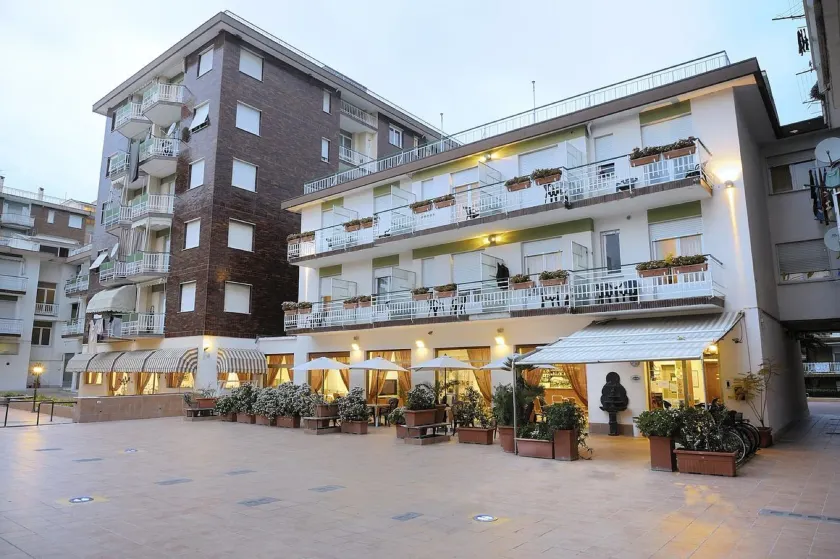 Hotel Arma Ristorante - Image 1