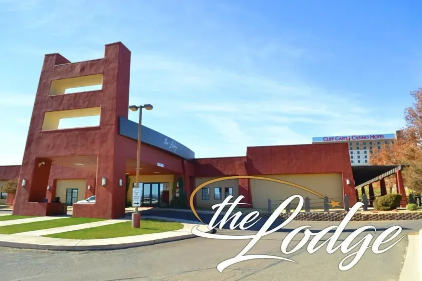 The Lodge at Cliff Castle Casino - Image 1