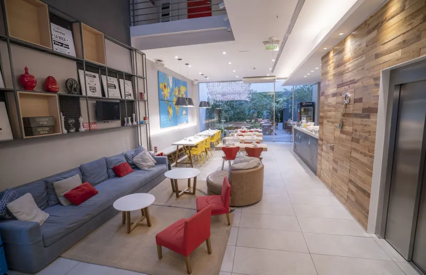 América del Sur Hostel - Image 1