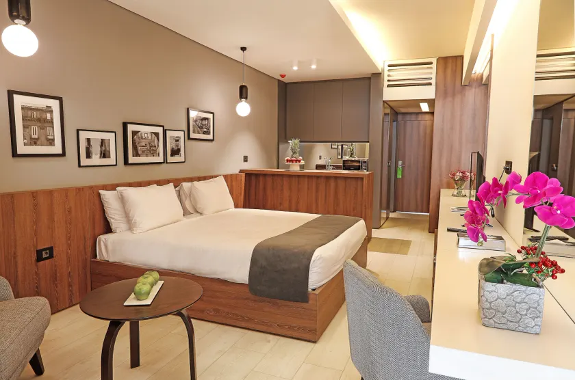 Le Pave Hotel - Image 1