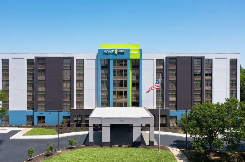 Home2 Suites by Hilton Indianapolis Keystone Crossing - Image 1