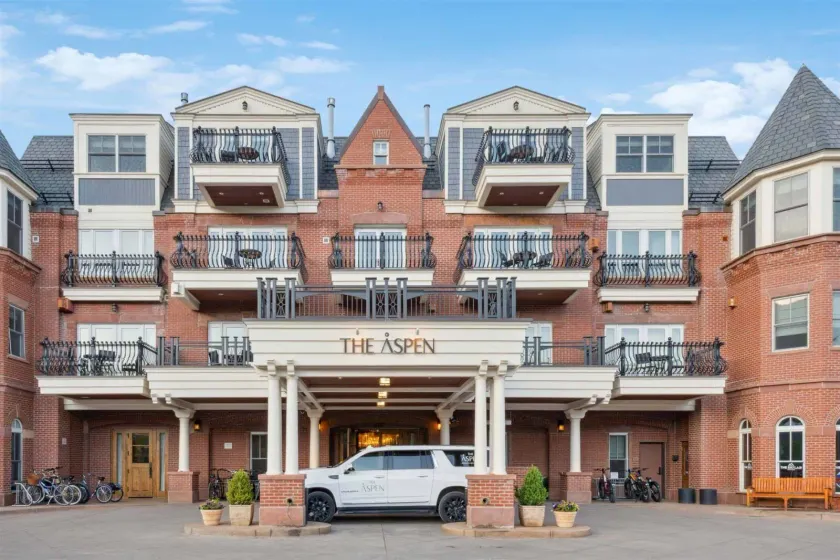 Luxury 3 Bedroom At The Aspen Mountain Residences In Downtown Aspen - Image 1