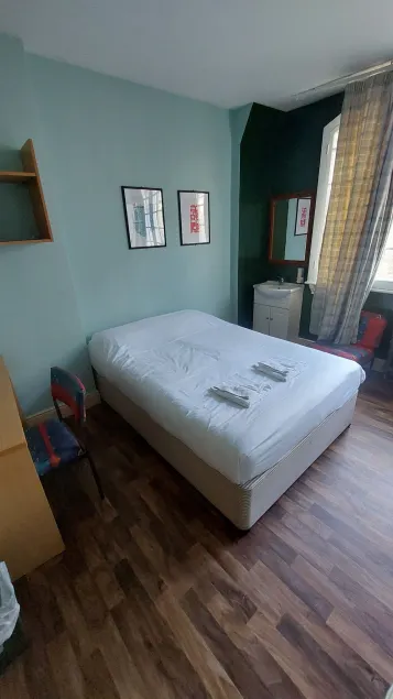 Hotel Strand Continental - Hostel - Image 1