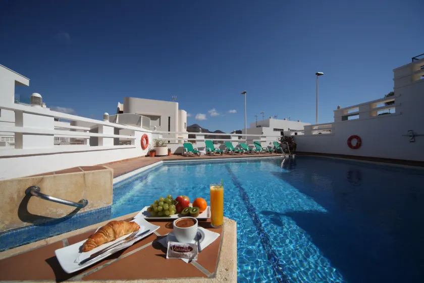 Apartahotel Vistamar San José - Image 1