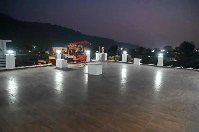 Hotel arti cottage  - Image 1