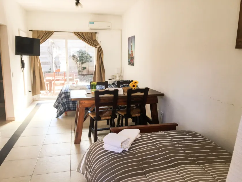 Excelente apartamento en Country PB con parrilla propia y piscina - Image 1