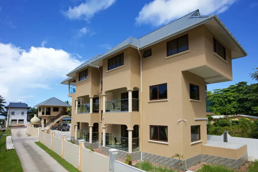 Stone Self Catering Apartment - Image 1