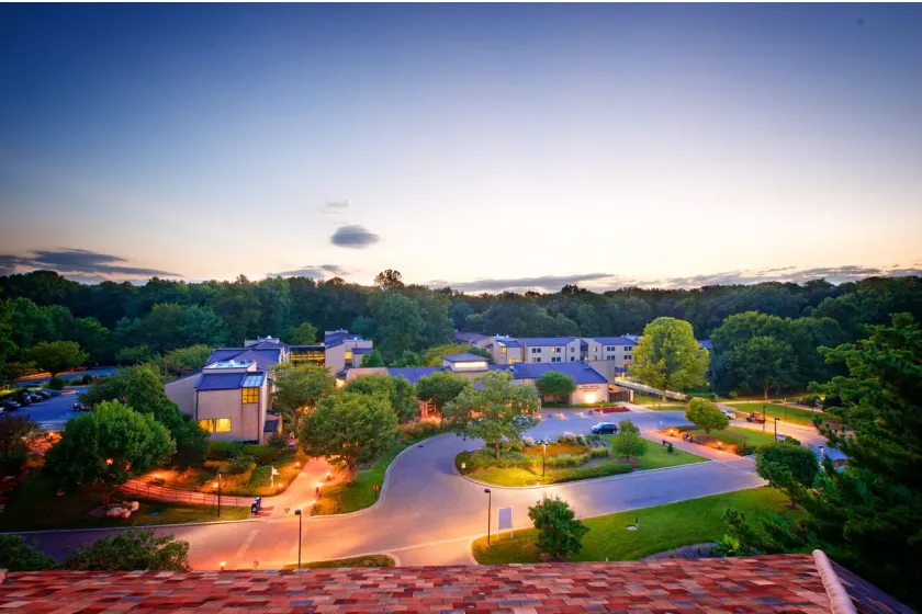 Bolger Hotel and Conference Center - Image 1