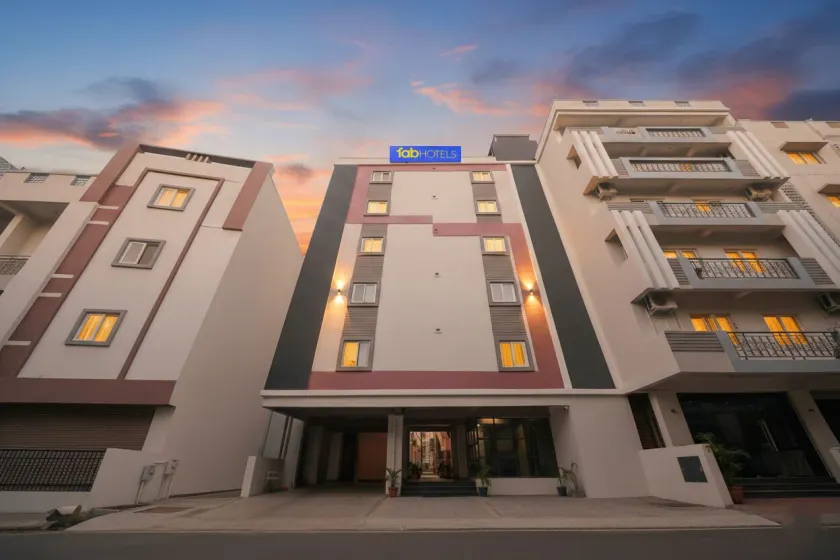 FabHotel Larana - Miyapur Metro Station, Miyapur - Image 1
