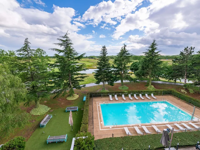 Novotel Saint-Quentin en Yvelines - Image 1