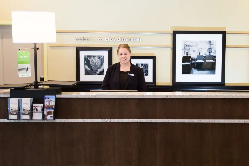 Hampton Inn by Hilton Lloydminster - Réception
