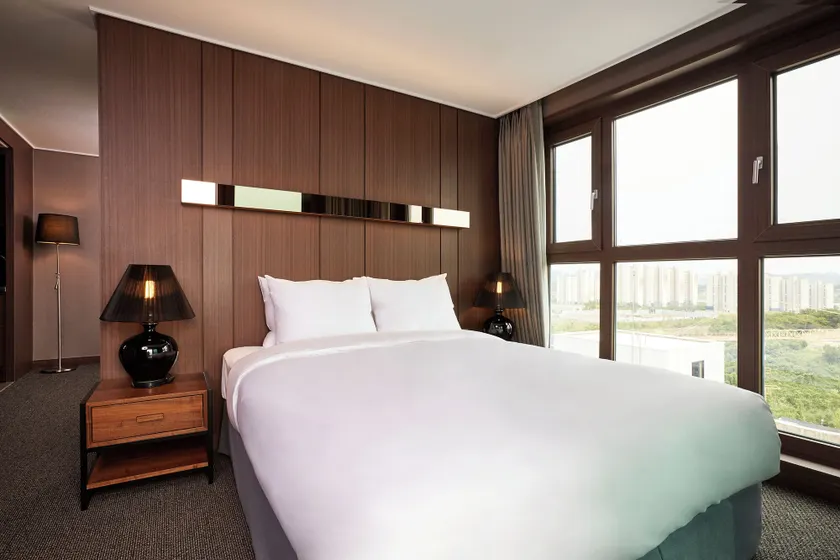 Raonstay in Perla Hotel - Image 1