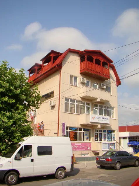 OITUZ Boutique Residence - Image 1
