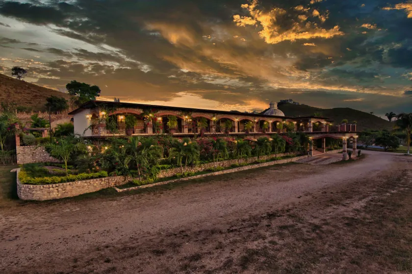 Hacienda San Vicente - Image 1