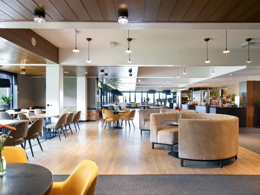 Mercure Hotel Zwolle - Image 1