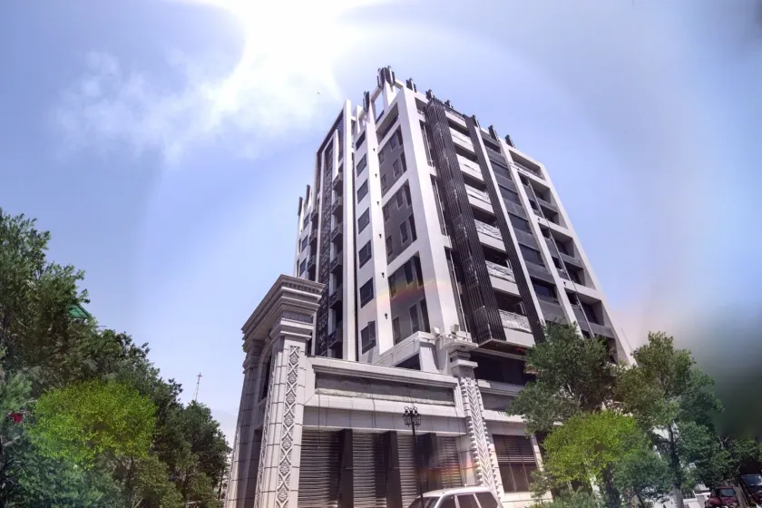 Just Palace Hotel - Image 1