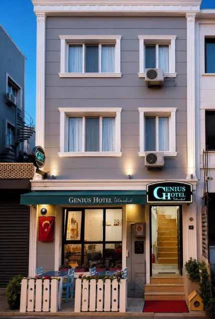 Genius Hotel Istanbul - Image 1