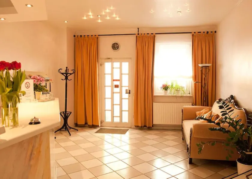Haus Sparkuhl Hotel Garni - Image 1