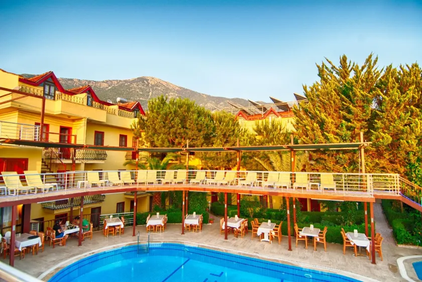 GARDEN RUYA HOTEL - Image 1