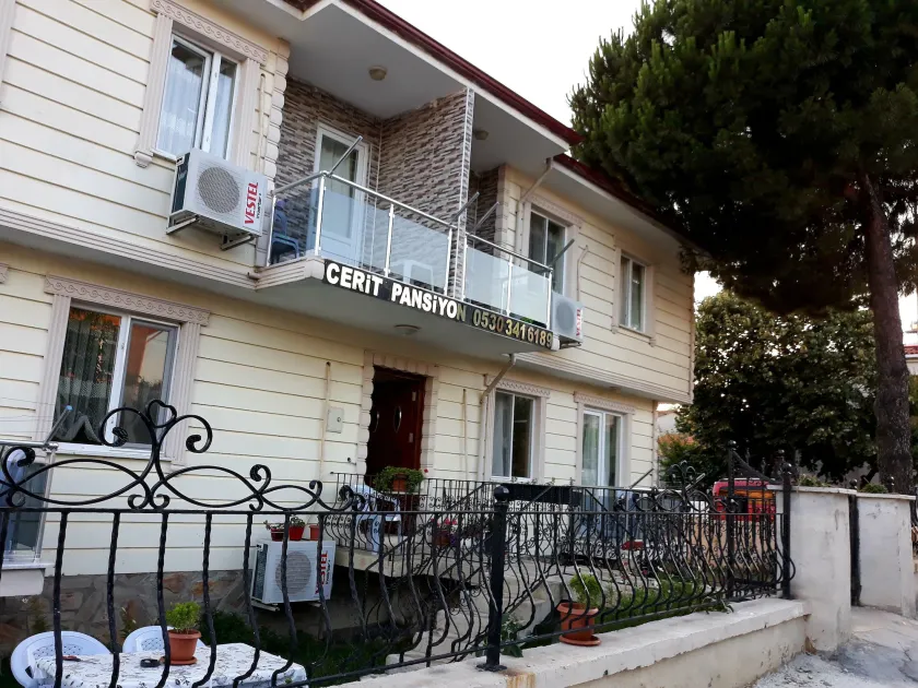 Cerit Pansiyon - Image 1