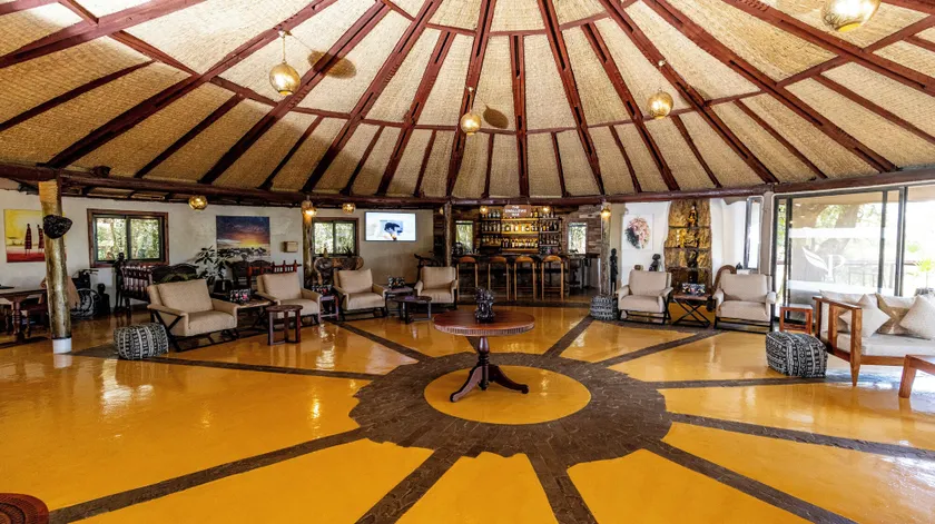 PrideInn Mara Camp & Cottages - Lobby
