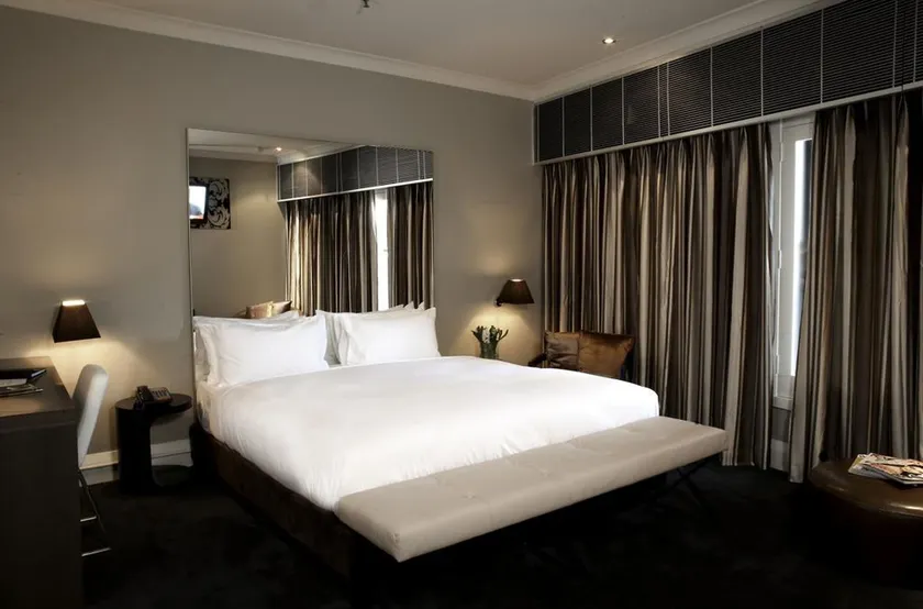Kirketon Hotel Sydney - Image 1