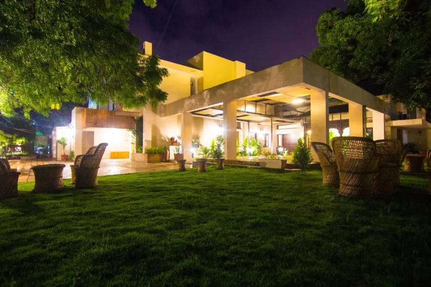 The Ten Suites - Image 1