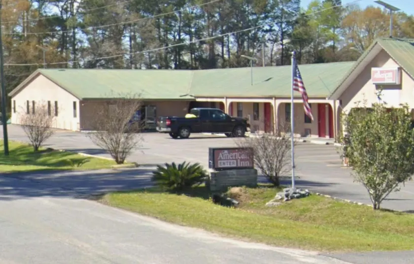American Inn by Hotel O Metter - Image 1