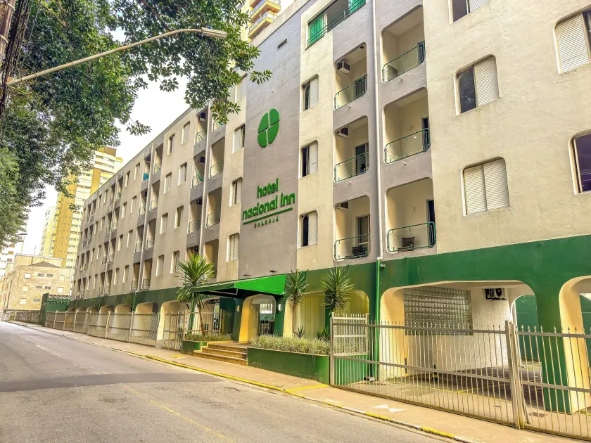Hotel Nacional Inn Guarujá - Image 1