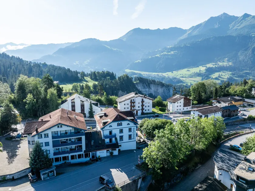 Hotel Seehof Laax - Image 1