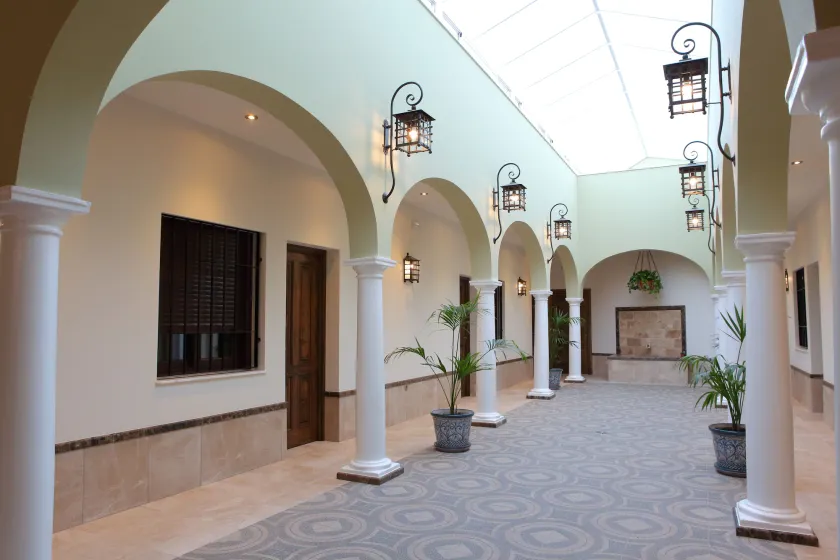 Hostal Garlu - Image 1