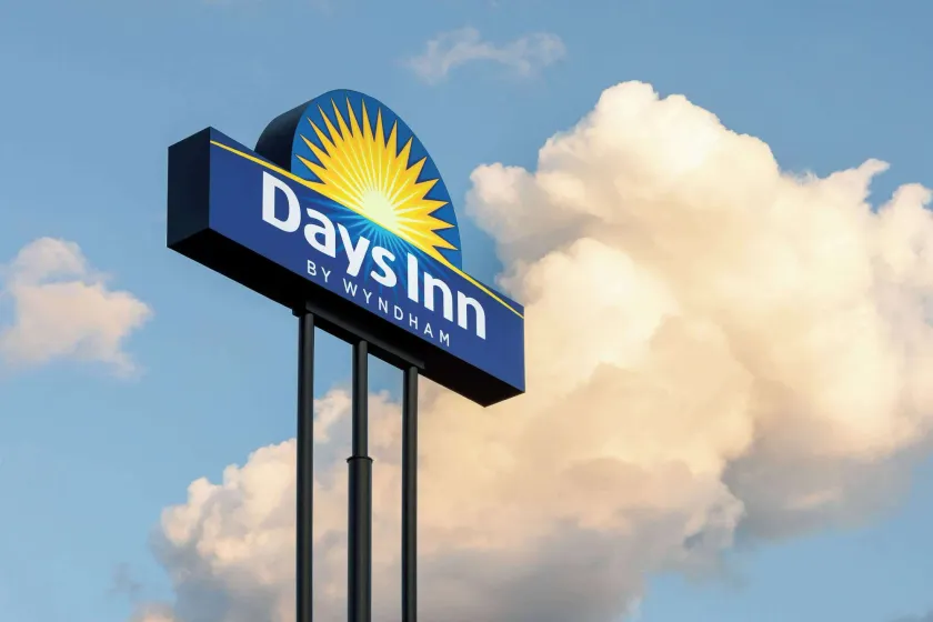 Days Inn by Wyndham Covington - Image 1