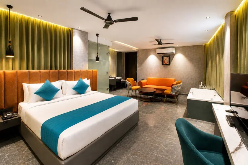 SKI Hotels and Resorts - Image 1