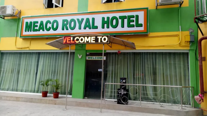 Meaco Hotel Royal - Tayuman - Image 1