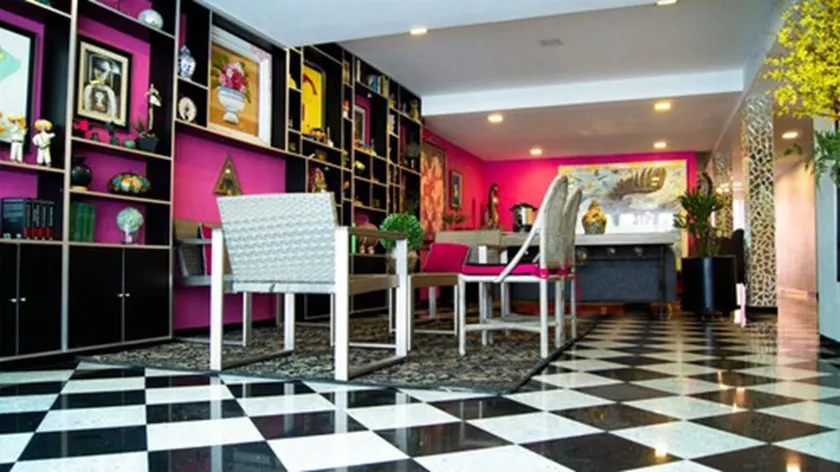 Hotel Dharma - Image 1