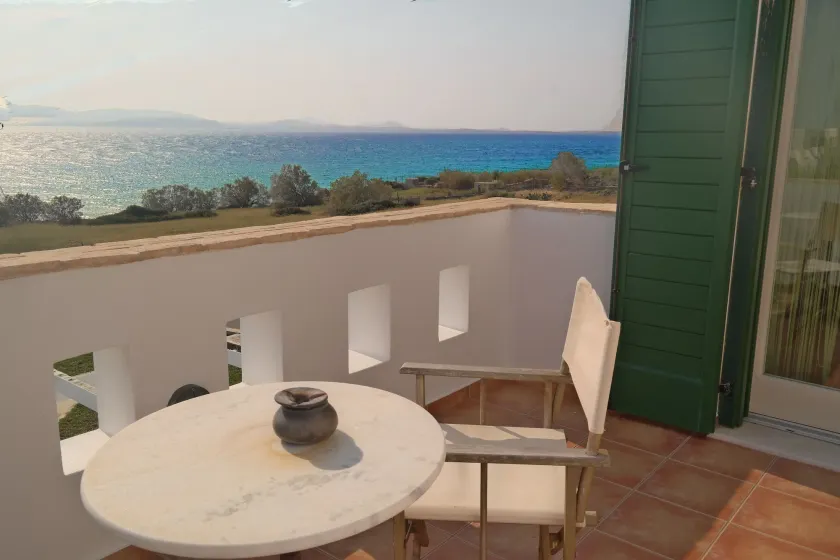 Deep Blue Villa - Image 1