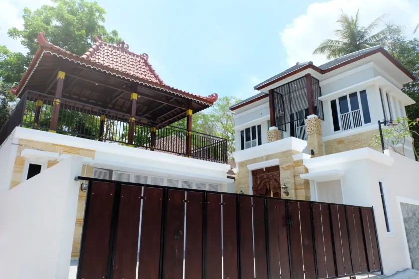 Villa Syariah Grand Bale with Private Pool by Simply Homy - Image 1