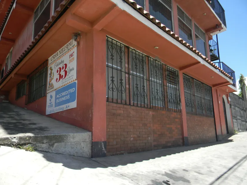 Casa Xelaju Apartments - Image 1