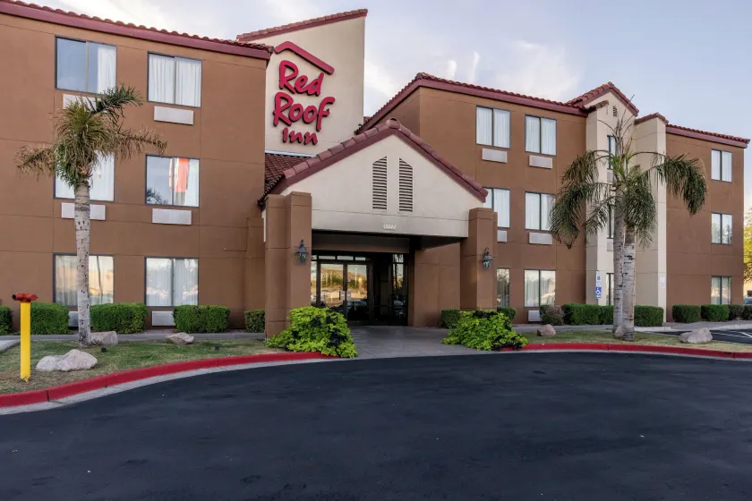 Red Roof Inn Phoenix North - I-17 at Bell Rd - Image 1