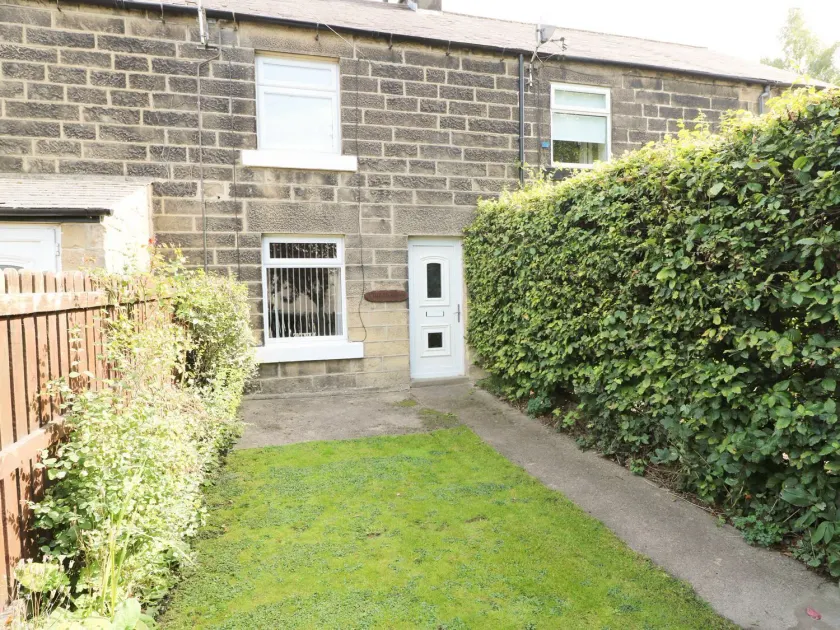 Robin Cottage - 2 The Meadows - Image 1