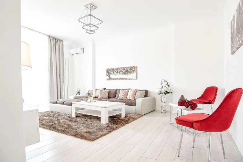Metropole Apartments Old Town - Image 1