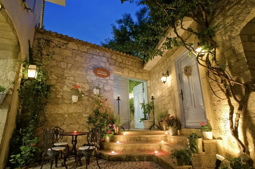 TASHMAHAL BUTİK OTEL - Image 1