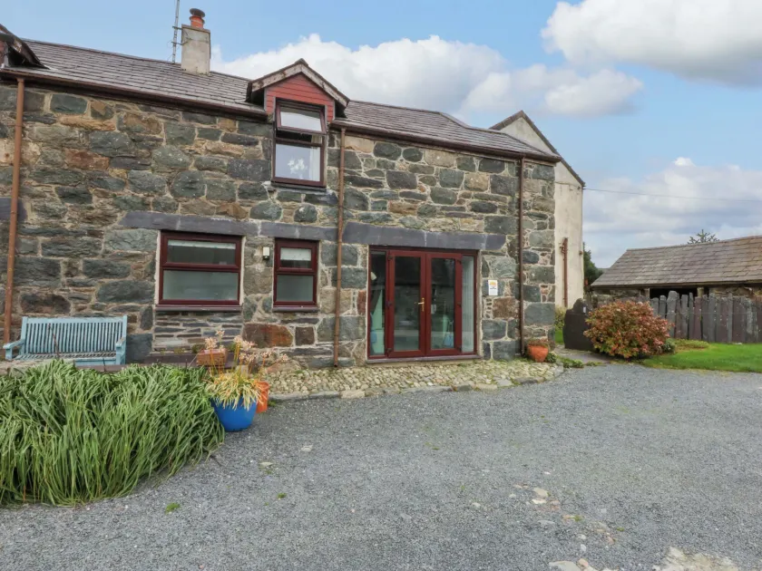 Hafod - Image 1