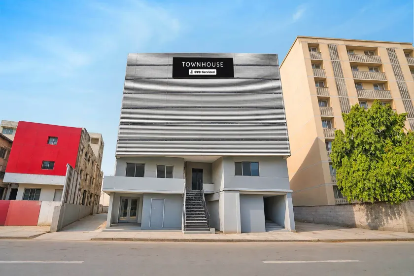 Townhouse Paldi Bus Terminal Ahmedabad Formally Neelkanth - Image 1