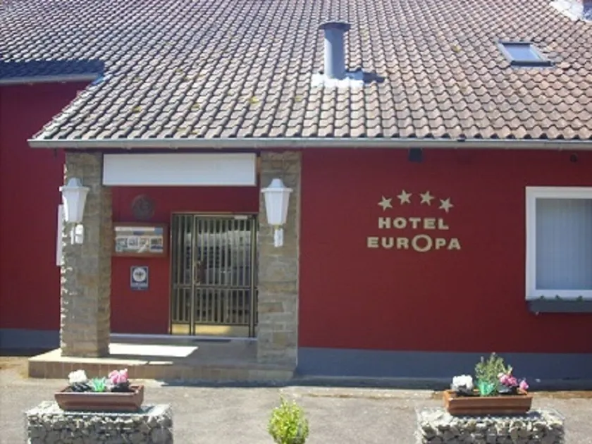 Hotel Europa - Image 1