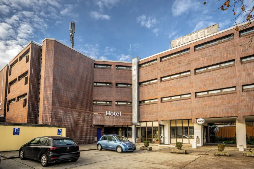 Hotel Grunewald - Image 1