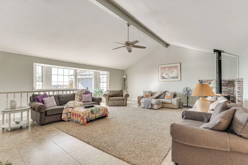 Water Views & Decks: Spacious La Grange Retreat - Image 1